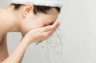 治療前のクレンジング