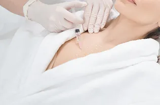 バストへのPRP注入