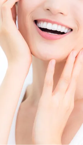 局所麻酔により歯肉再生PRP注射時の痛みを最小限に抑える施術